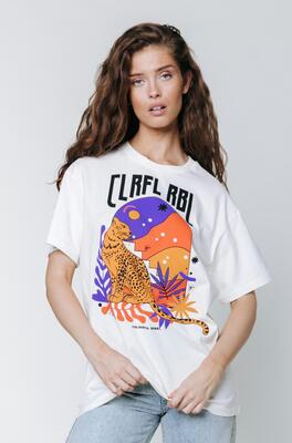 Colourful Rebel WT114274/112 Offwhite Panther Moon Loosefit Tee