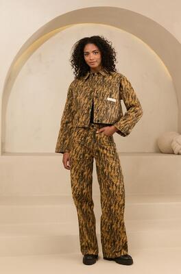 Lofty Manner QI306/Feathers print Maria jacket